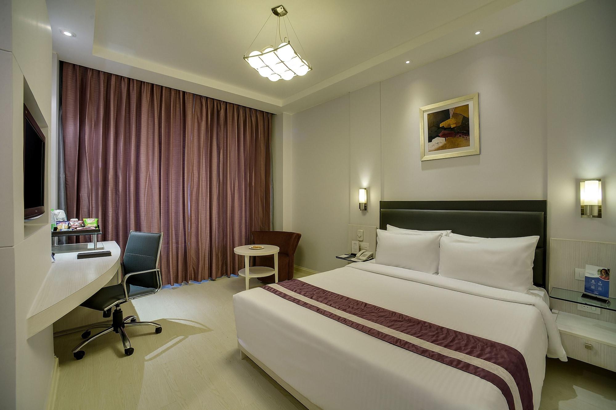 ซาโรวาร์ พอร์ติโก้ นาเรียน่า Hotel นิวเดลี ภายนอก รูปภาพ