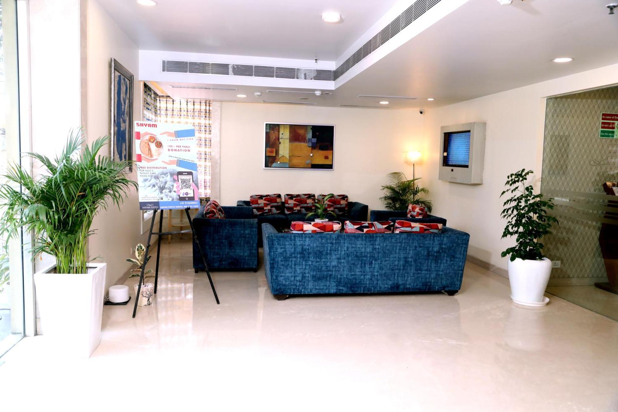 ซาโรวาร์ พอร์ติโก้ นาเรียน่า Hotel นิวเดลี ภายนอก รูปภาพ