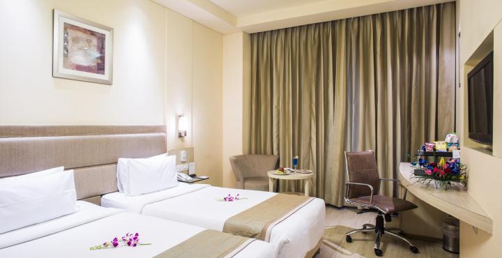 ซาโรวาร์ พอร์ติโก้ นาเรียน่า Hotel นิวเดลี ภายนอก รูปภาพ
