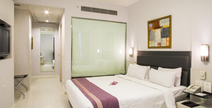 ซาโรวาร์ พอร์ติโก้ นาเรียน่า Hotel นิวเดลี ภายนอก รูปภาพ